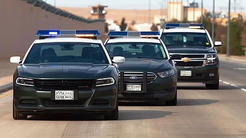 القبض على مواطن نقل 10 مخالفات لنظام أمن الحدود بمحافظة الأمواه