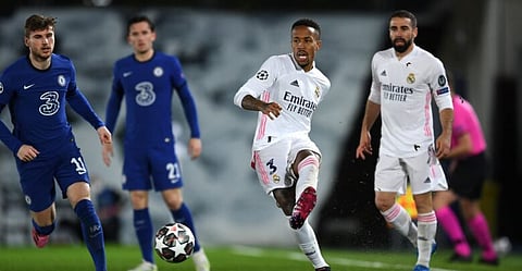 تشيلسي يخطط لخطف مدافع ريال مدريد