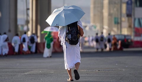 بدء توافد الحجاج على مشعر عرفات