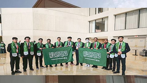 طلاب المملكة الموهوبون