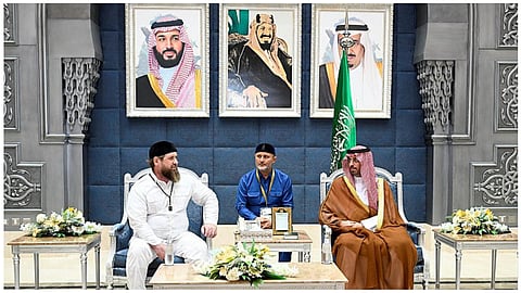 الرئيس الشيشاني يغادر جدة بعد أدائه مناسك الحج