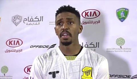 الطائي يعلن رسميًا التعاقد مع عبد المحسن فلاتة