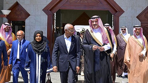 رئيس المالديف يصل إلى المدينة المنورة