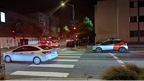 سيارات روبوتاكسي