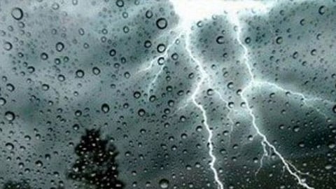 أمطار رعدية