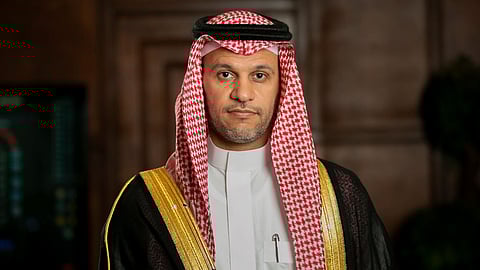 رئيس هيئة الهلال الأحمر السعودي الدكتور جلال بن محمد العويسى