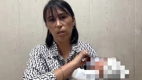 الأم التي ألقت السلطات القبض عليها