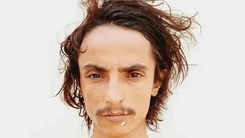 محمد عبده كشموع، جاسوس تابع لميليشيا الحوثي الإرهابية
