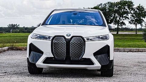 سيارات بي إم دبليو