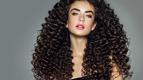 العناية بالشعر الكيرلي