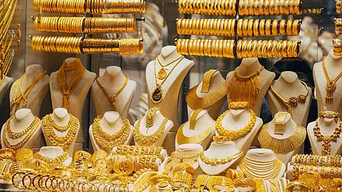 مشغولات ذهبية – أرشيفية