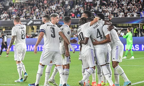 ريال مدريد يتوج بالسوبر الأوروبي بعد الفوز على فرانكفورت بثنائية