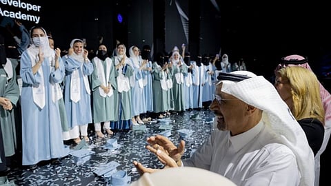 أكاديمية مطوري آبل