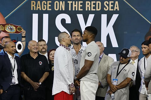 الأوكراني أوسيك والبريطاني جوشوا يتنافسان في جدة على لقب بطولة العالم للملاكمة للوزن الثقيل