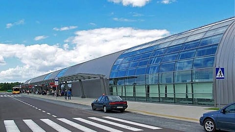 مطار وارسو فريدريك شوبان