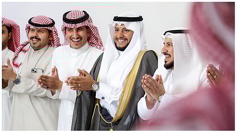 جانب من فعاليات الدحة الشعبية