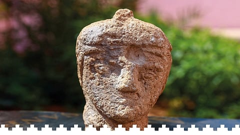 اكتشاف تمثال أثري بجزر فرسان