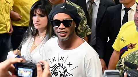 رونالدينهو في الرياض