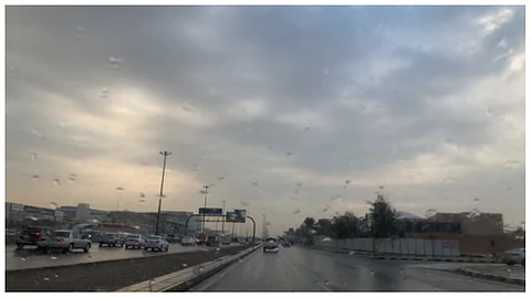 سحب رعدية ممطرة