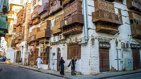 تجديد البيوت التاريخية والاهتمام بالتراث.. مشروع إعادة إحياء جدة التاريخية يُعزز الجوانب الحضرية