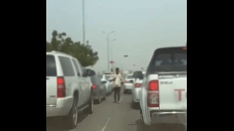 بالفيديو.. ضبط 4 متسولين في منطقة جازان