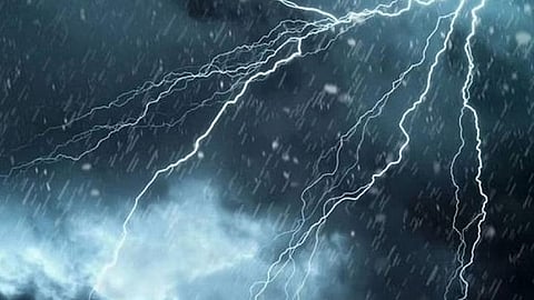 هطول أمطار رعدية