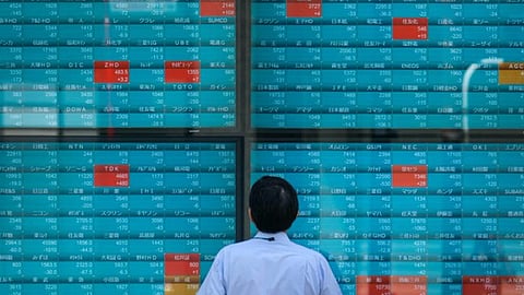 المؤشر نيكي الياباني