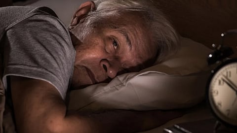 بالفيديو.. استشاري يوجه 3 نصائح لحل مشكلات النوم