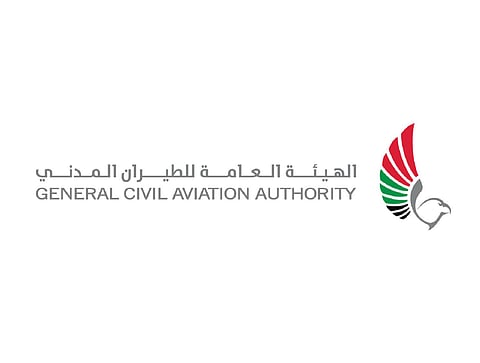 سقوط طائرة شراعية للهواة في دبي.. ووفاة قائدها