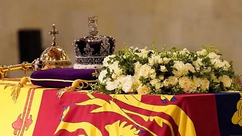 نعش الملكة إليزابيث بقاعة ويستمنستر