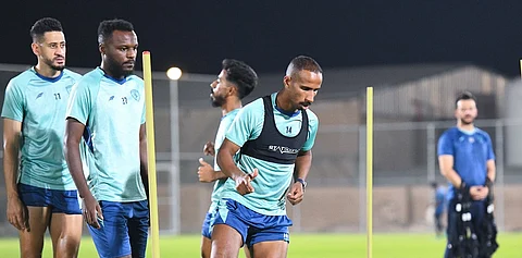 الفتح يواصل تدريباته استعدادًا لمواجهة الطائي في الدوري السعودي