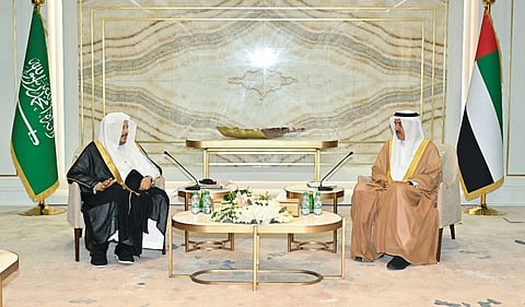 جلسة مباحثات لرئيس مجلس الشورى مع رئيس «الوطني الاتحادي» بالإمارات