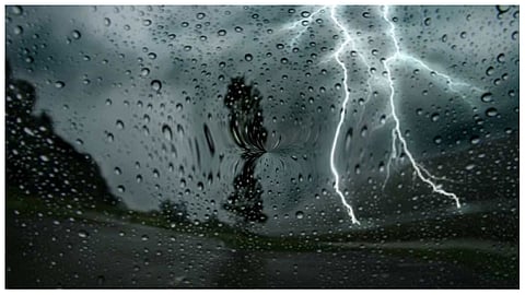 أمطار رعدية