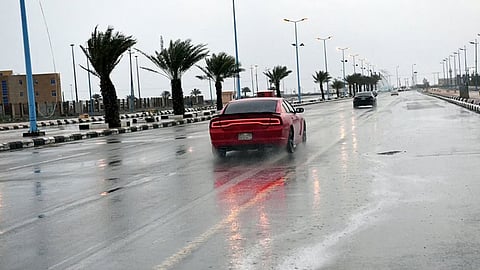 الحصيني: اليوم بدء الخريف فلكيًا.. وتساوي ساعات الليل والنهار