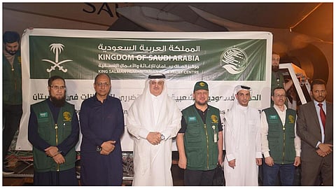 جانب من مساعدات المملكة لباكستان