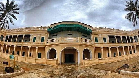 قصر الملك عبدالعزيز