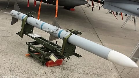 بريطانيا تتعهد بتزويد أوكرانيا بذخيرة قادرة على إسقاط صواريخ كروز