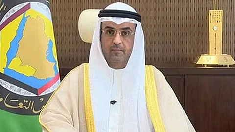 الدكتور نايف فلاح مبارك الحجرف