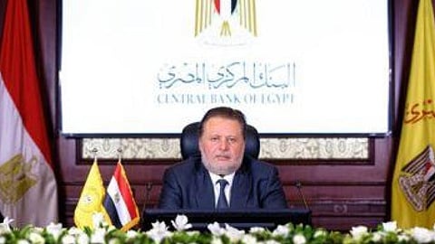 محافظ البنك المركزي المصري حسن عبدالله