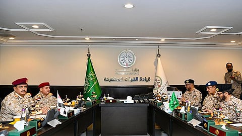 قائد القوات المشتركة نائب رئيس هيئة الأركان العامة الفريق الأول الركن مطلق بن سالم الأزيمع