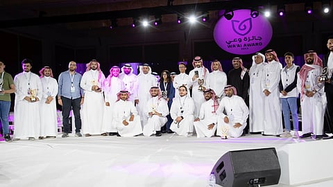 وزير الصحة يكرّم الفائزين بجائزة "وعي" في موسمها الخامس