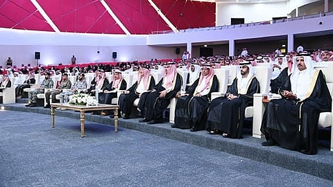 بالصور.. الأمير محمد بن ناصر يرعى انطلاق معرض الاستثمار والامتياز التجاري الدولي «فرنشايز جازان»