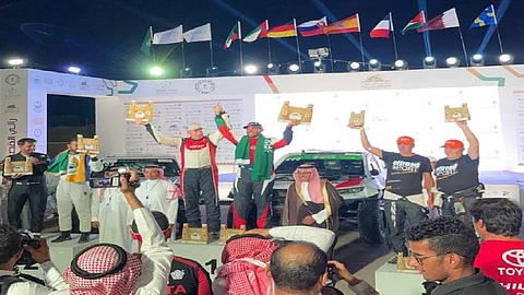 تتويج أبطال رالي القصيم 2022