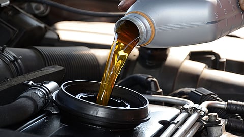 زيوت سيارات