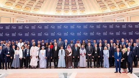 القمة العالمية للسياحة والسفر