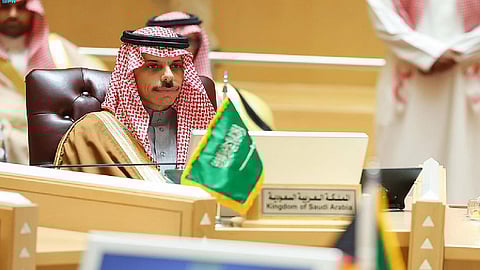 الأمير فيصل بن فرحان يشارك في المجلس الوزاري الخليجي