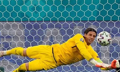 نزلة برد تمنع «سومير» و«إلفيدي» من المشاركة في تدريبات سويسرا قبل مواجهة صربيا