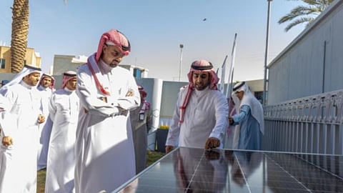 أمين منطقة الرياض الأمير ـ فيصل بن عبد العزيز