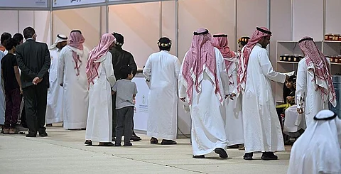 زوار مهرجان عسل جازان