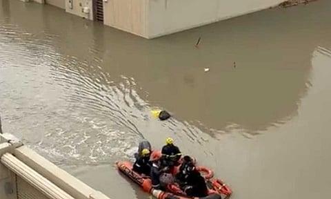 تضرر بوابة الشرق بعد هطول الأمطار